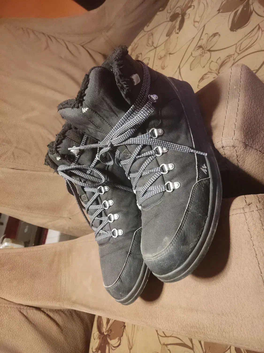 نیم بوت دیکاتلون|کیف، کفش، کمربند|مشهد, فرهنگ|دیوار