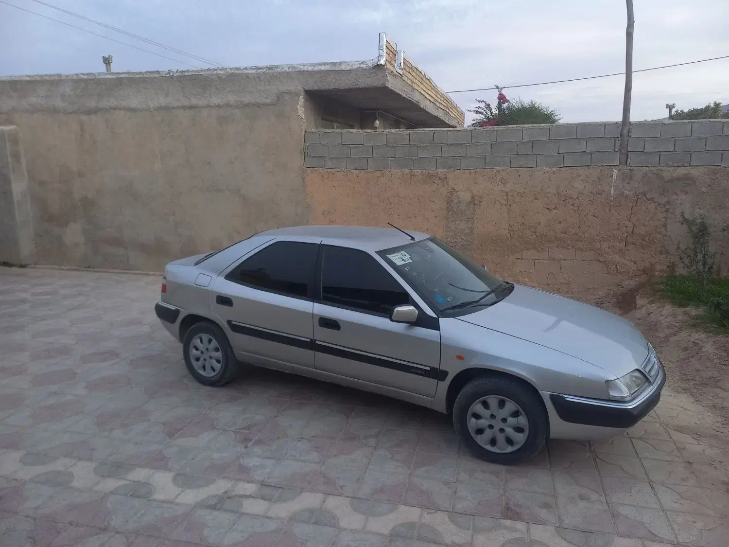 زانتیا خوش قیمت|خودرو سواری و وانت|شیراز, شهرک دارایی|دیوار