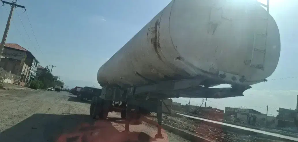 درخواست تریلی با تانک اب برای انتقال آب پساب|استخدام حمل و نقل|یزد, |دیوار