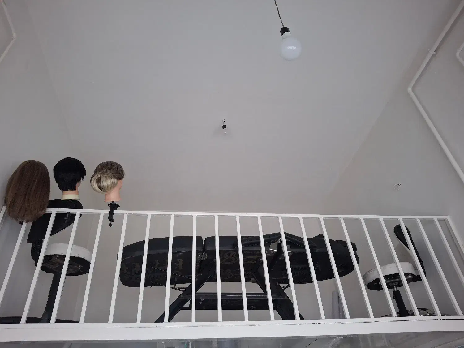 اجاره تخت مژه|آرایشگاه و سالن‌های زیبایی|الوند, |دیوار