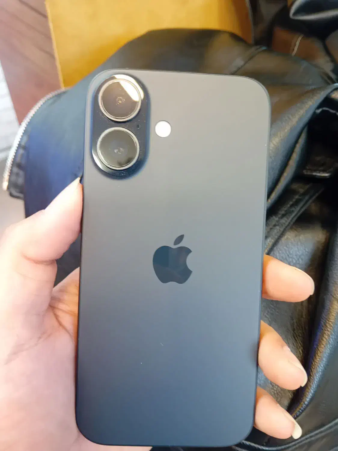 ایفون ۱۶ ۱۲۸ ch|موبایل|رشت, منظریه|دیوار