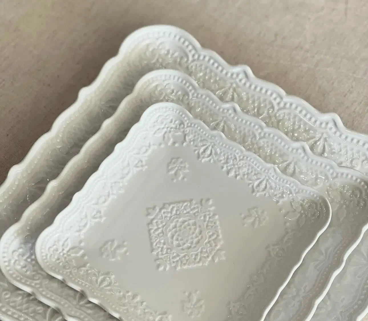 پیش دستی و رولت خوری چینی وارداتی اروپایی|ظروف سرو و پذیرایی|تهران, کوهک|دیوار