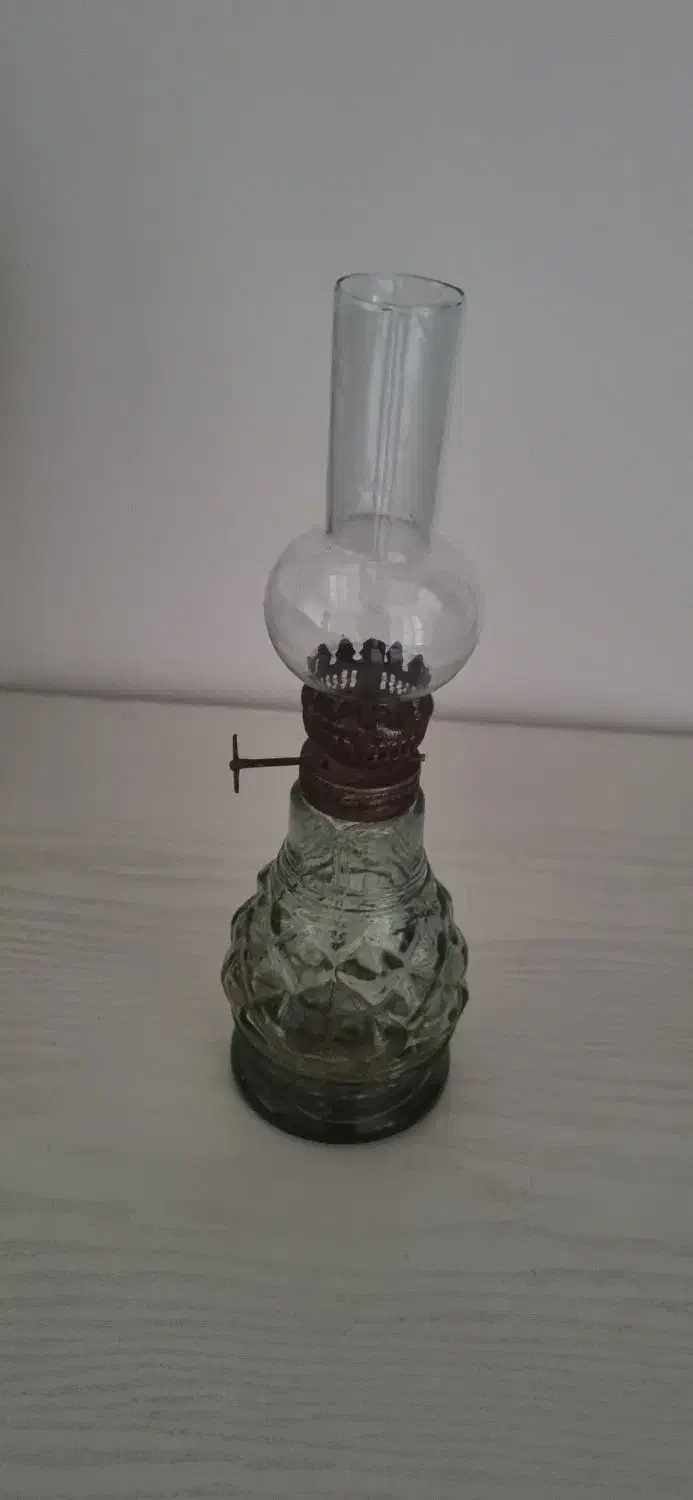 چراغ نفتی|کلکسیون اشیاء عتیقه|مشهد, امیریه|دیوار