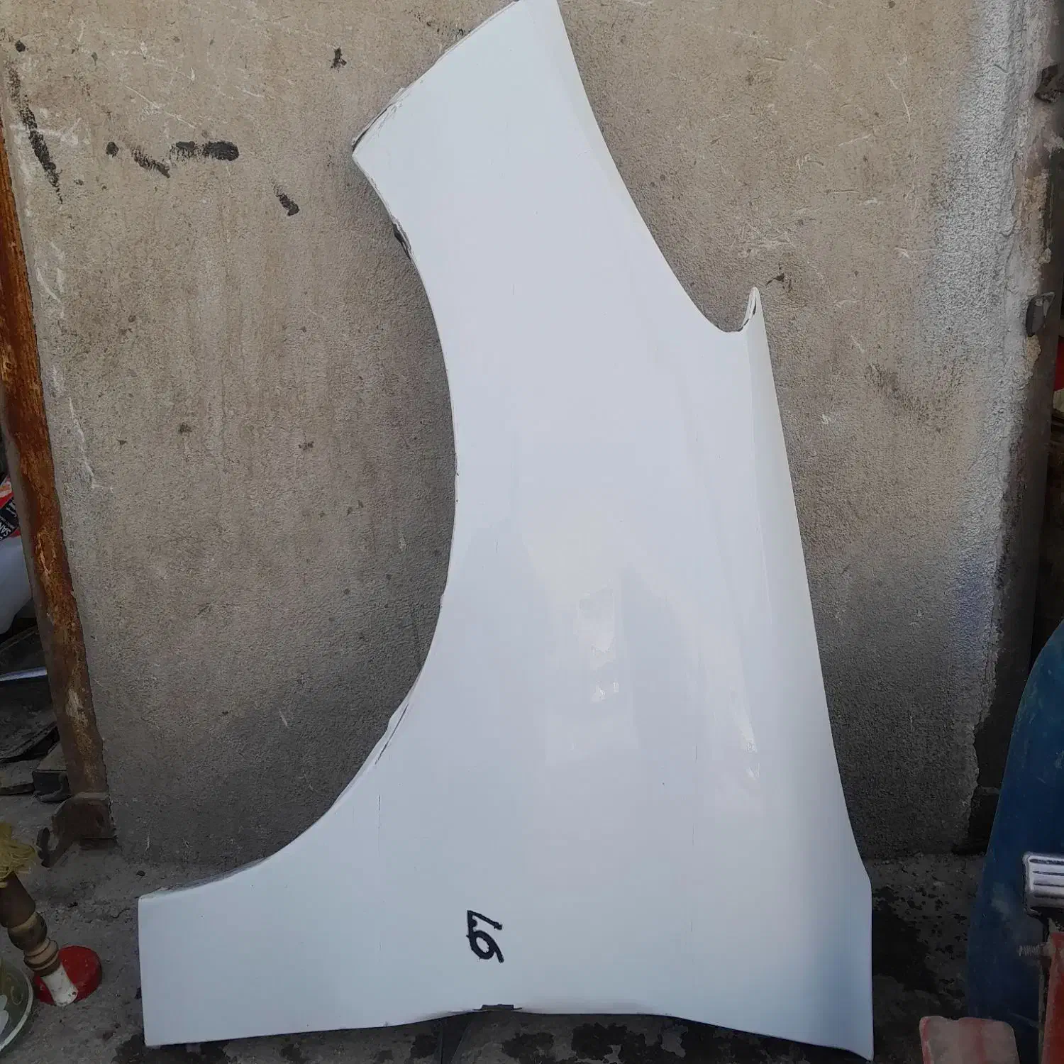 گلگیر جلو ۲۰۷ راننده چپ|قطعات یدکی و لوازم جانبی|پاکدشت, پاکدشت (مامازند)|دیوار