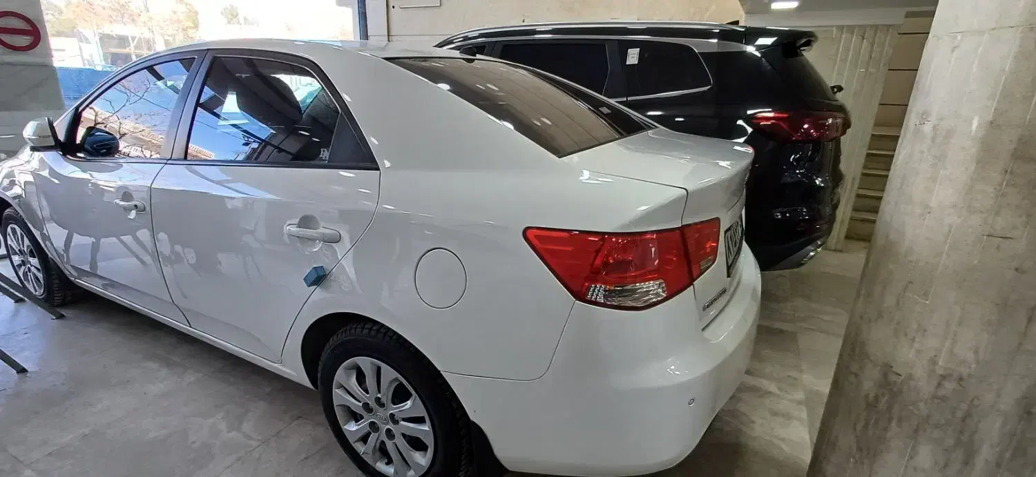 سراتو مدل۹۷ دنده|خودرو سواری و وانت|کرمان, |دیوار