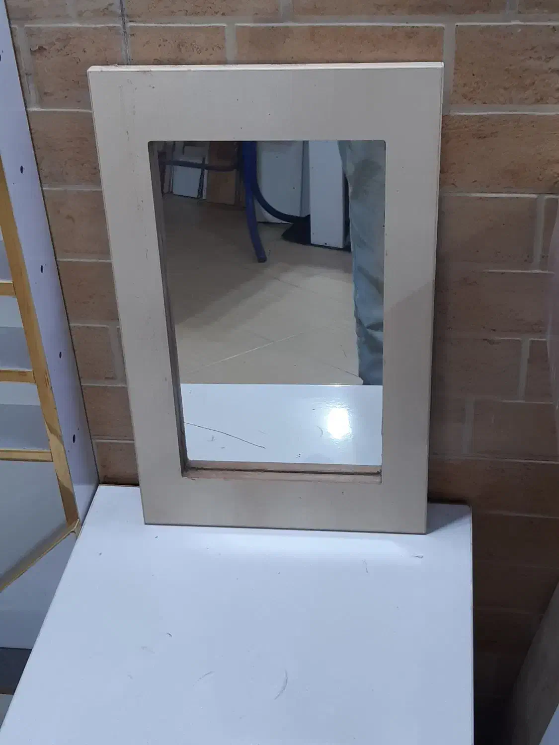 قاب اینه|آینه|لنگرود, |دیوار