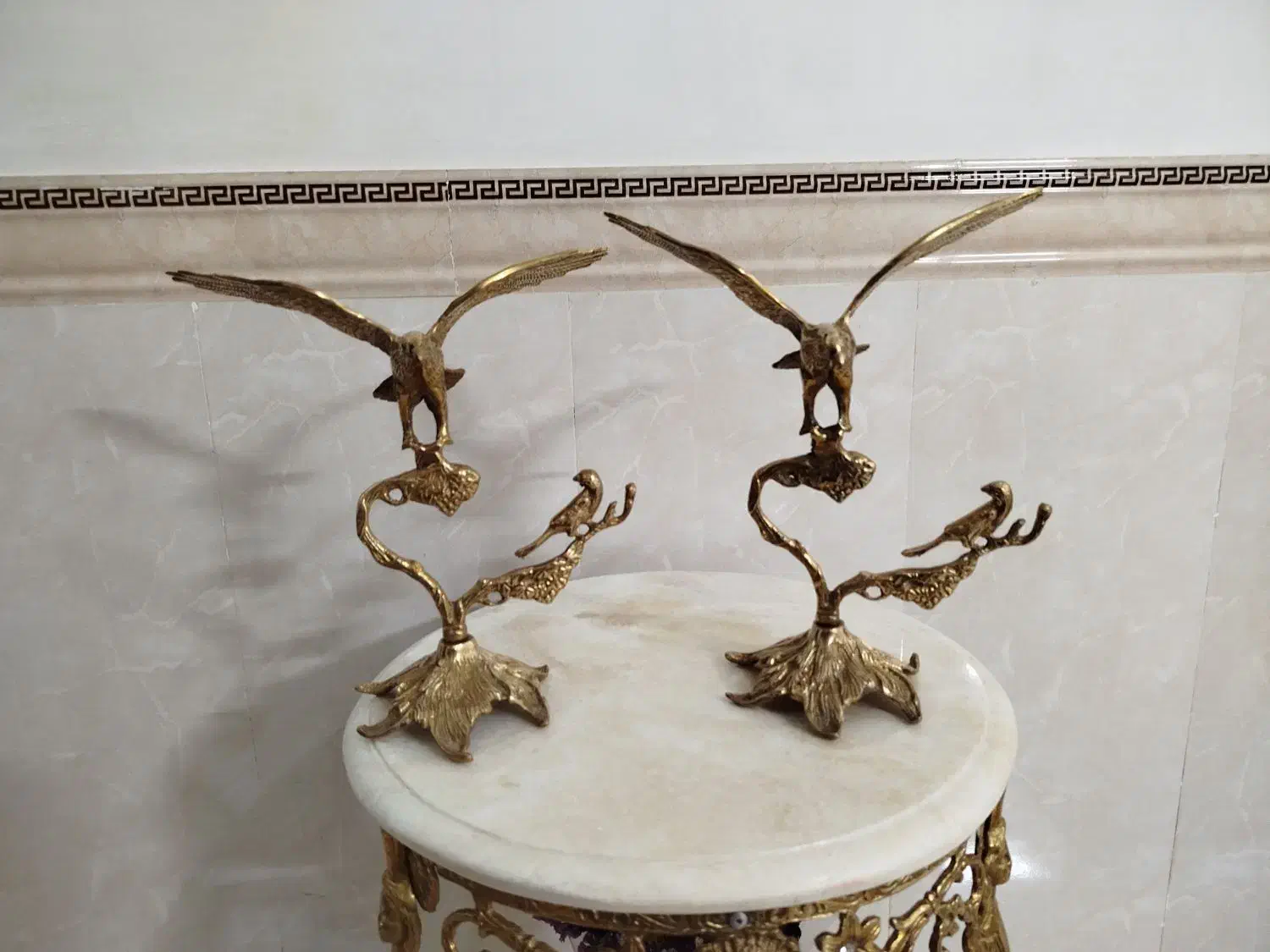 مجسمه برنجی|کلکسیون اشیاء عتیقه|اراک, |دیوار