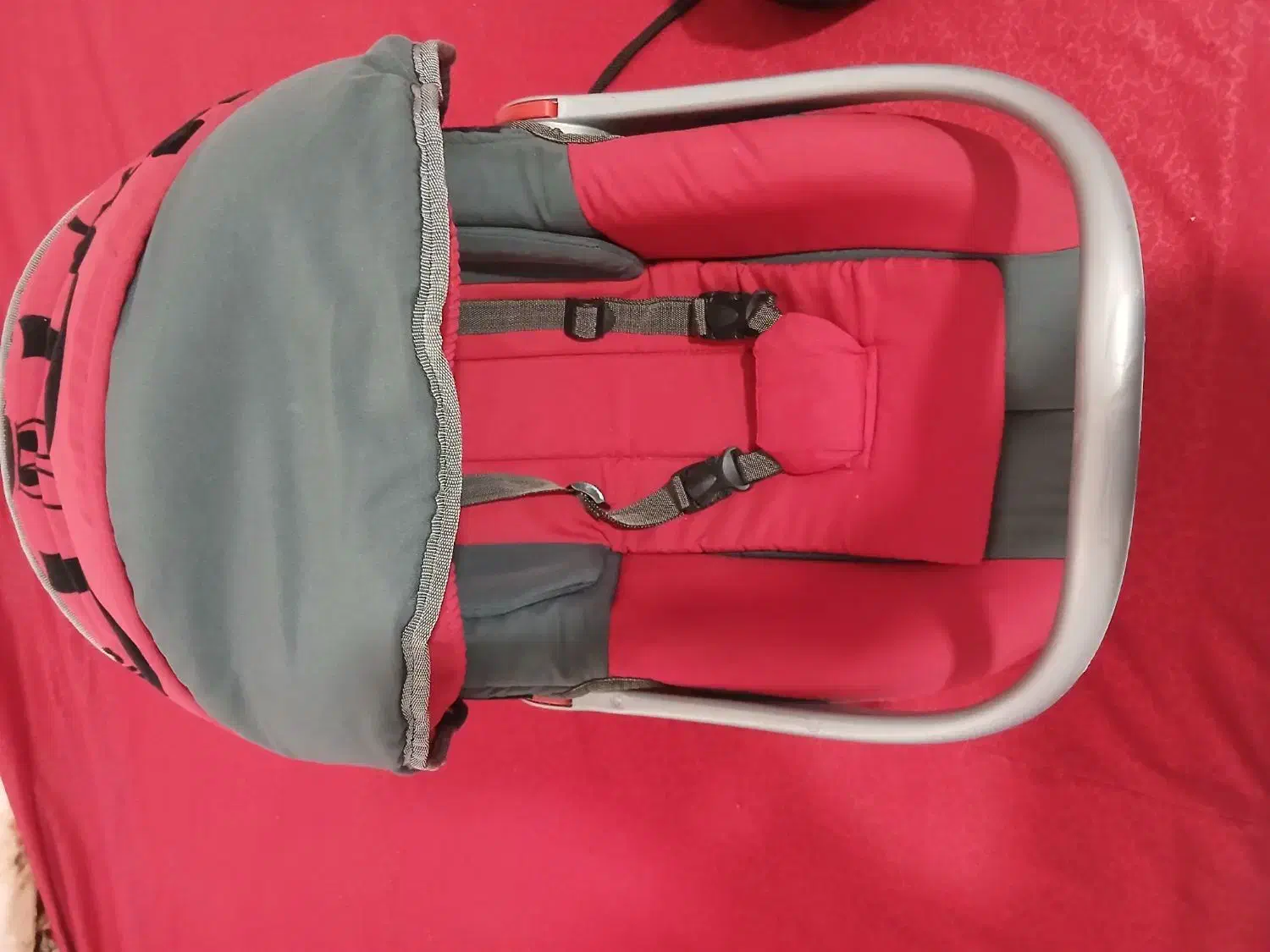 کریر بچه|اسباب و اثاث بچه|رشت, یخسازی|دیوار