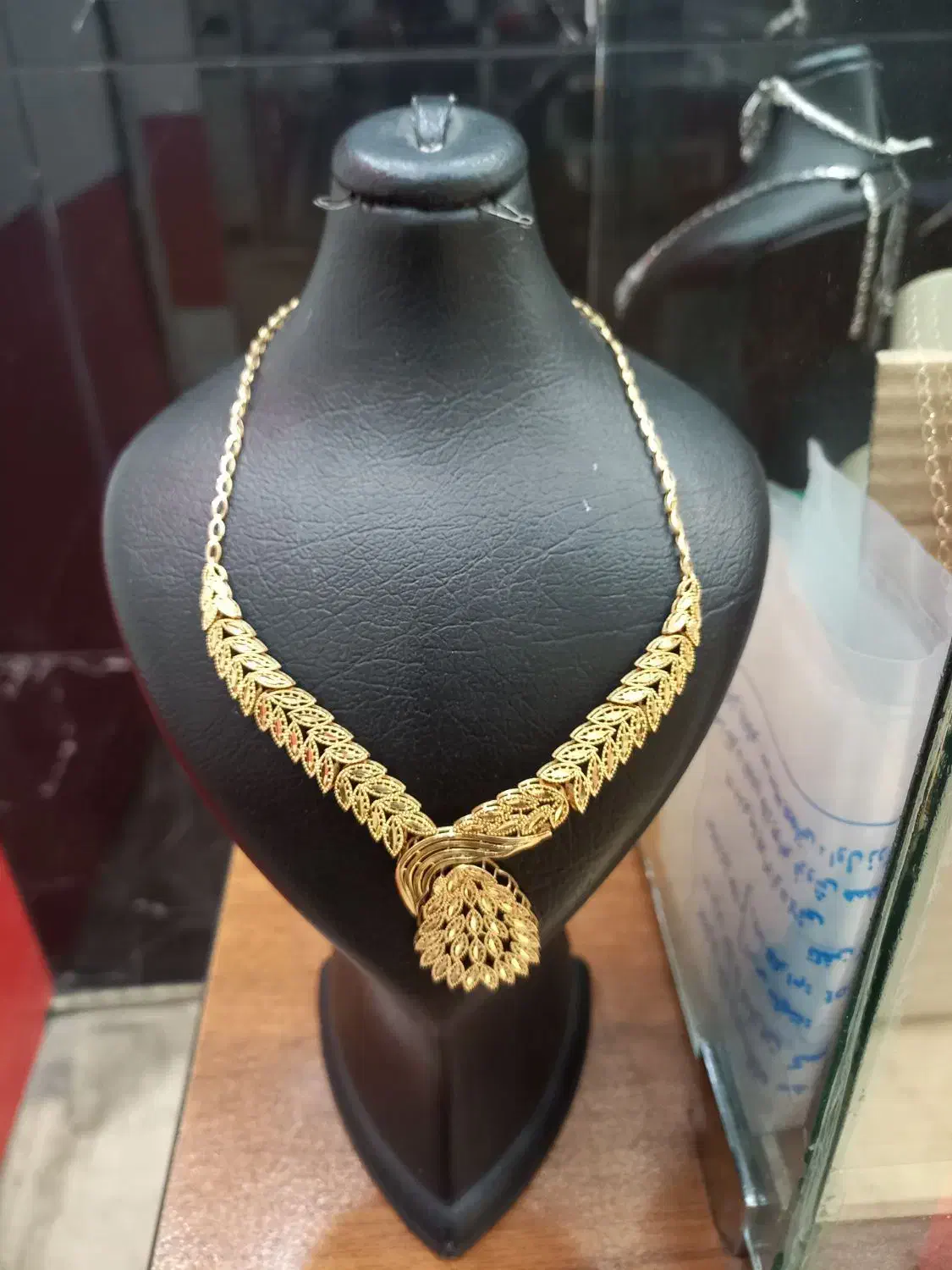 دسبندسبک|جواهرات|همدان, |دیوار