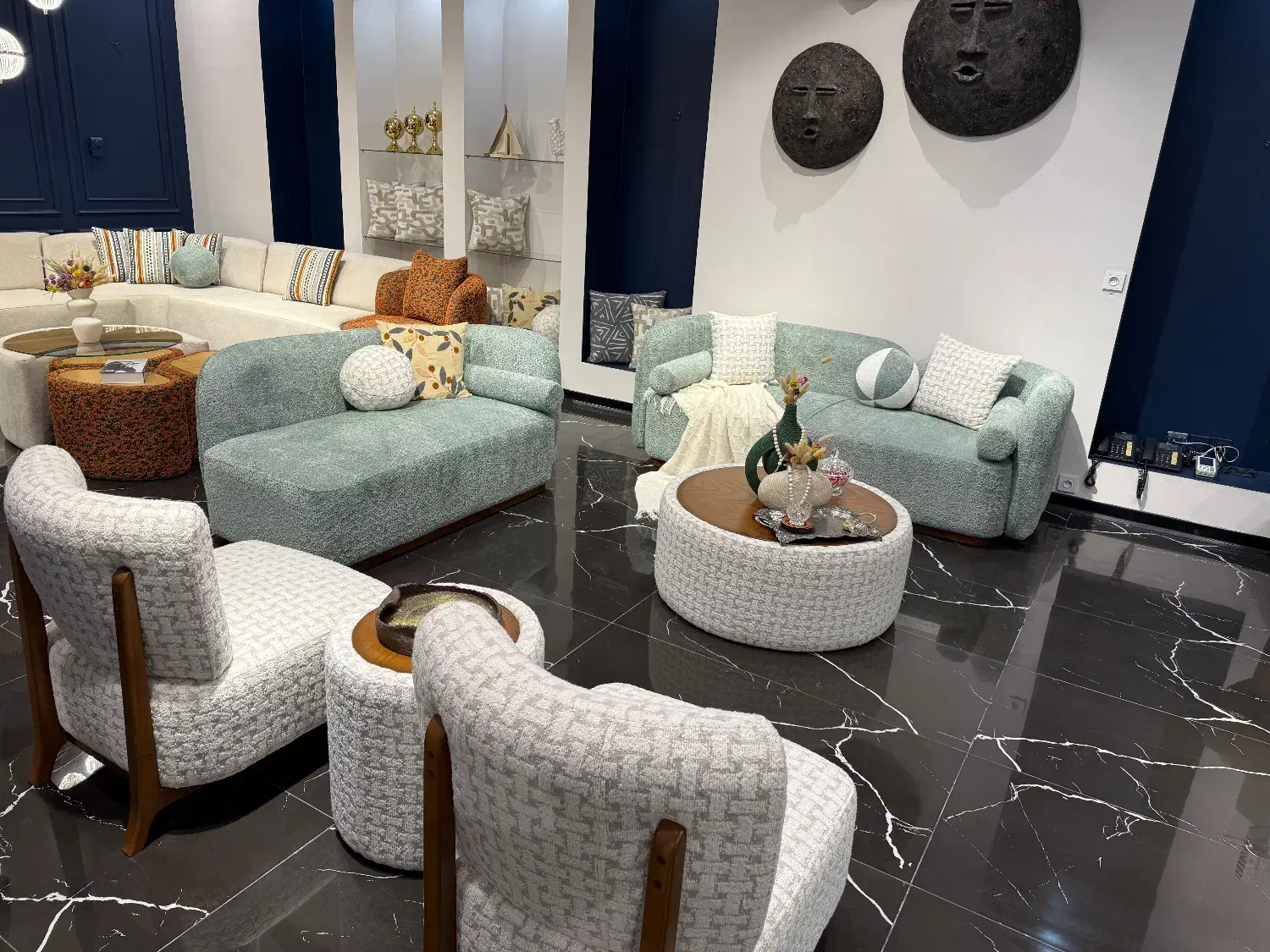 قشم صنعت مبل|مبلمان خانگی و میز عسلی|قشم, |دیوار