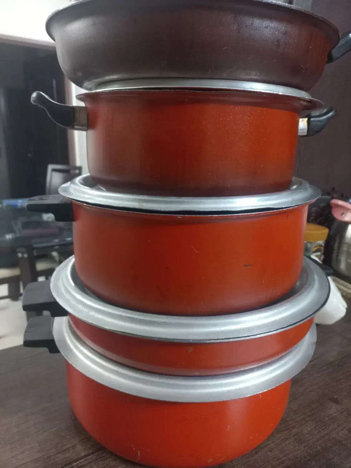 سرویس ۹ پارچه نسوز ( برند تلفون قدیمی)|ظروف پختوپز|شاهینشهر, مسکن مهر|دیوار