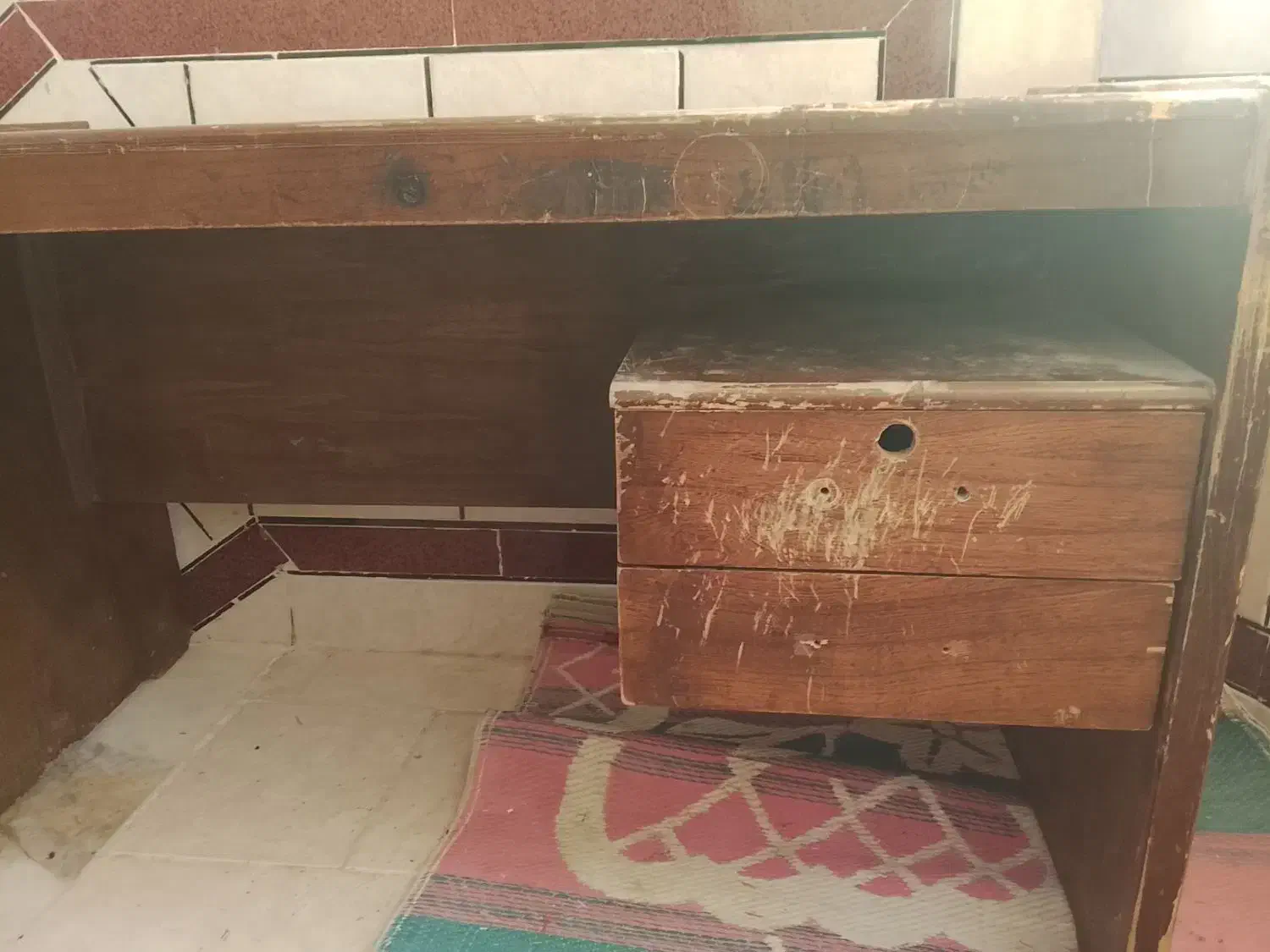 میز|میز تحریر و کامپیوتر|سراوان, |دیوار