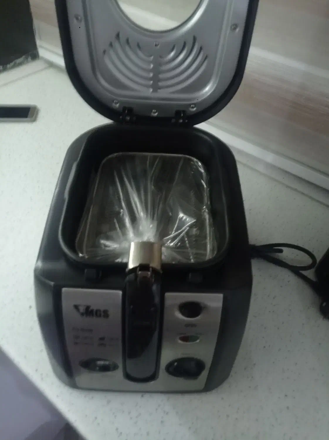 سرخ کن|سایر لوازم برقی|شهریار, کهنز|دیوار