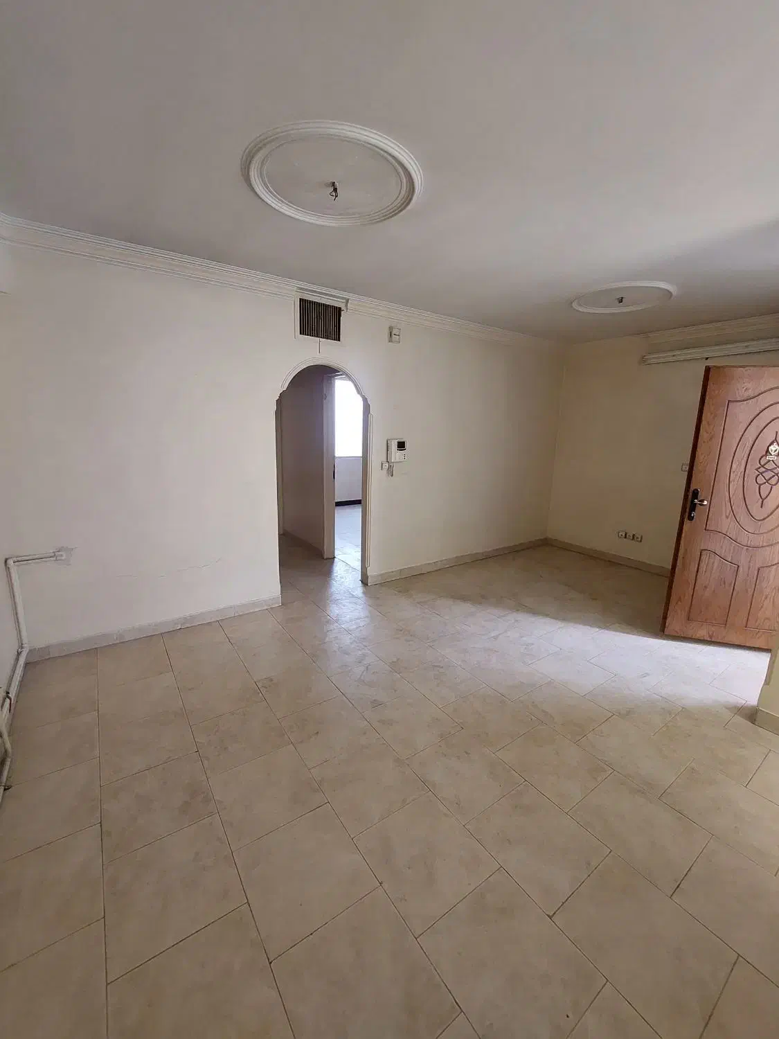 ۶۸متر/دوخوابه/تخلیه/پارکینگ دار