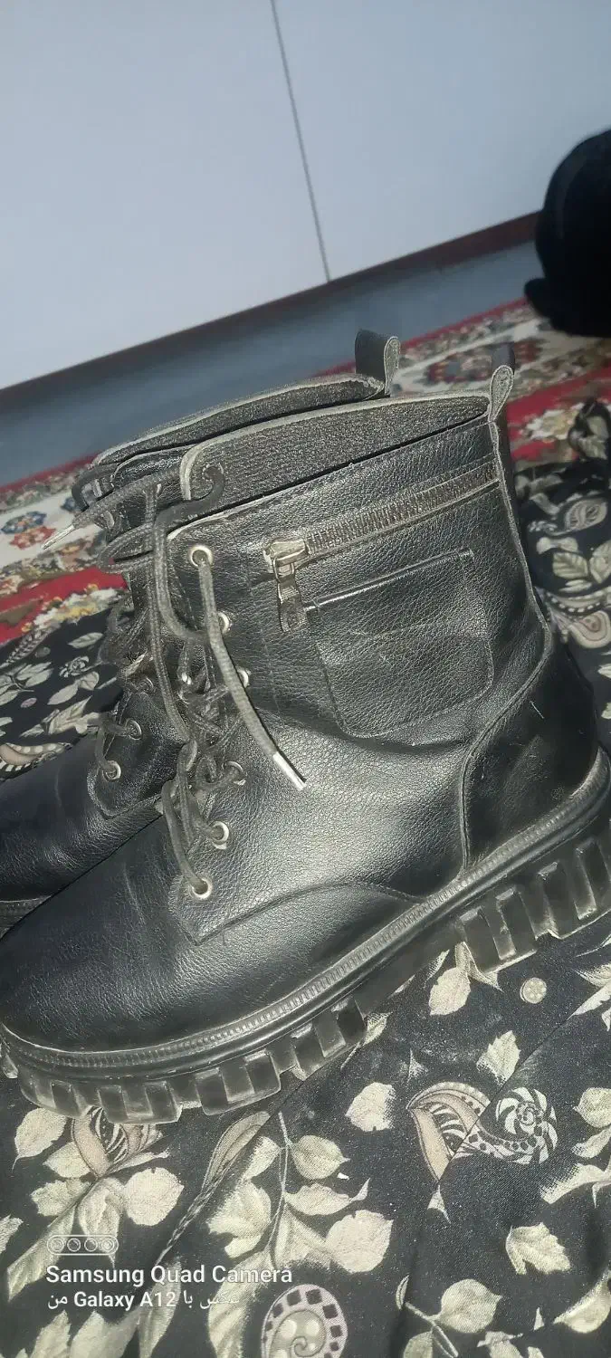 کفش|کیف، کفش، کمربند|گرگان, |دیوار