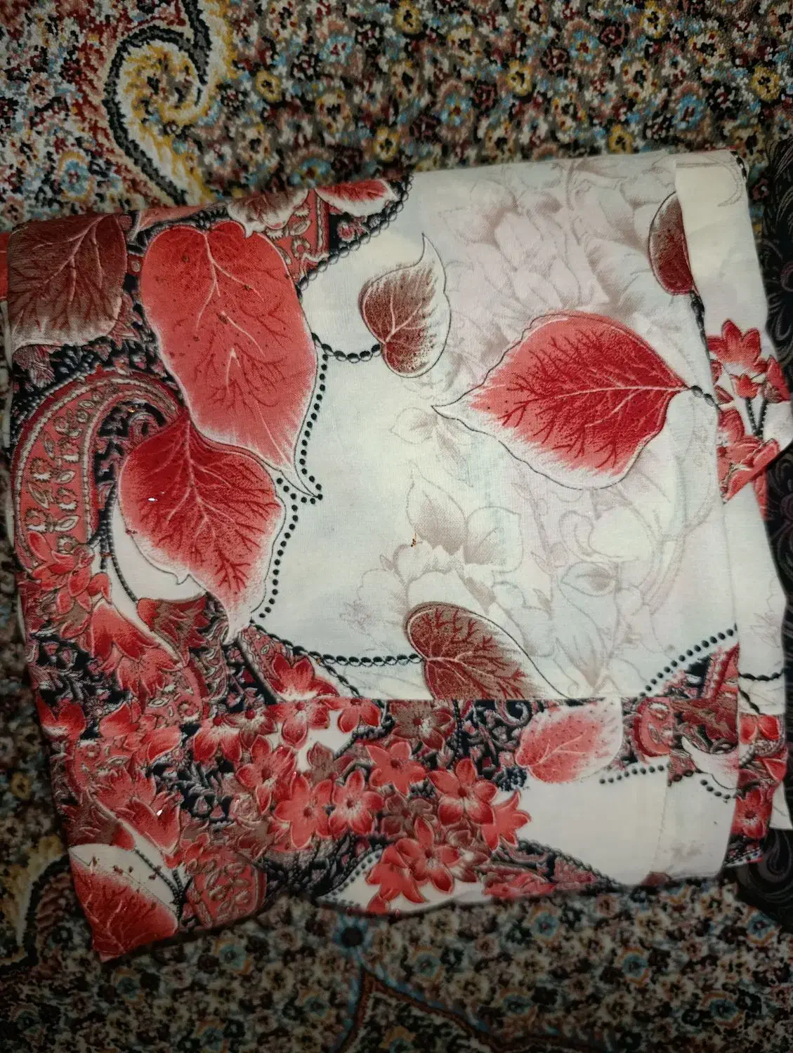 ۳ تا چادر|لوازم خیاطی و بافتنی|تهران, عبدلآباد|دیوار