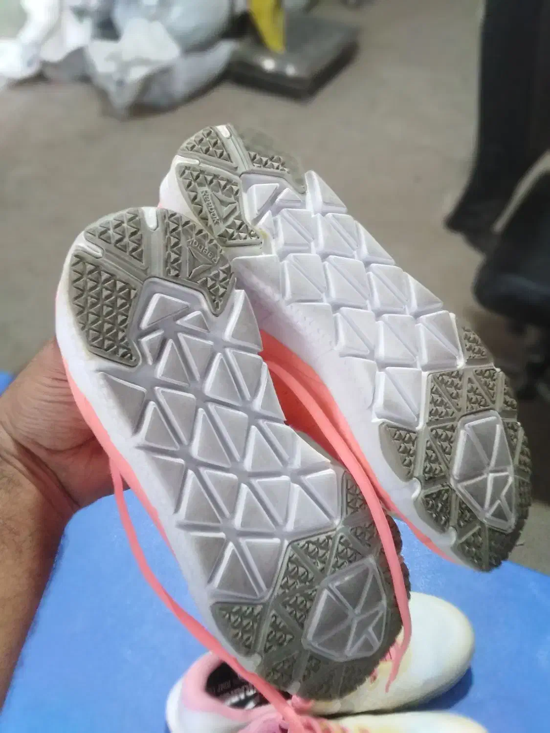 کتونی ریبوک|کیف، کفش، کمربند|قرچک, زیبا شهر|دیوار