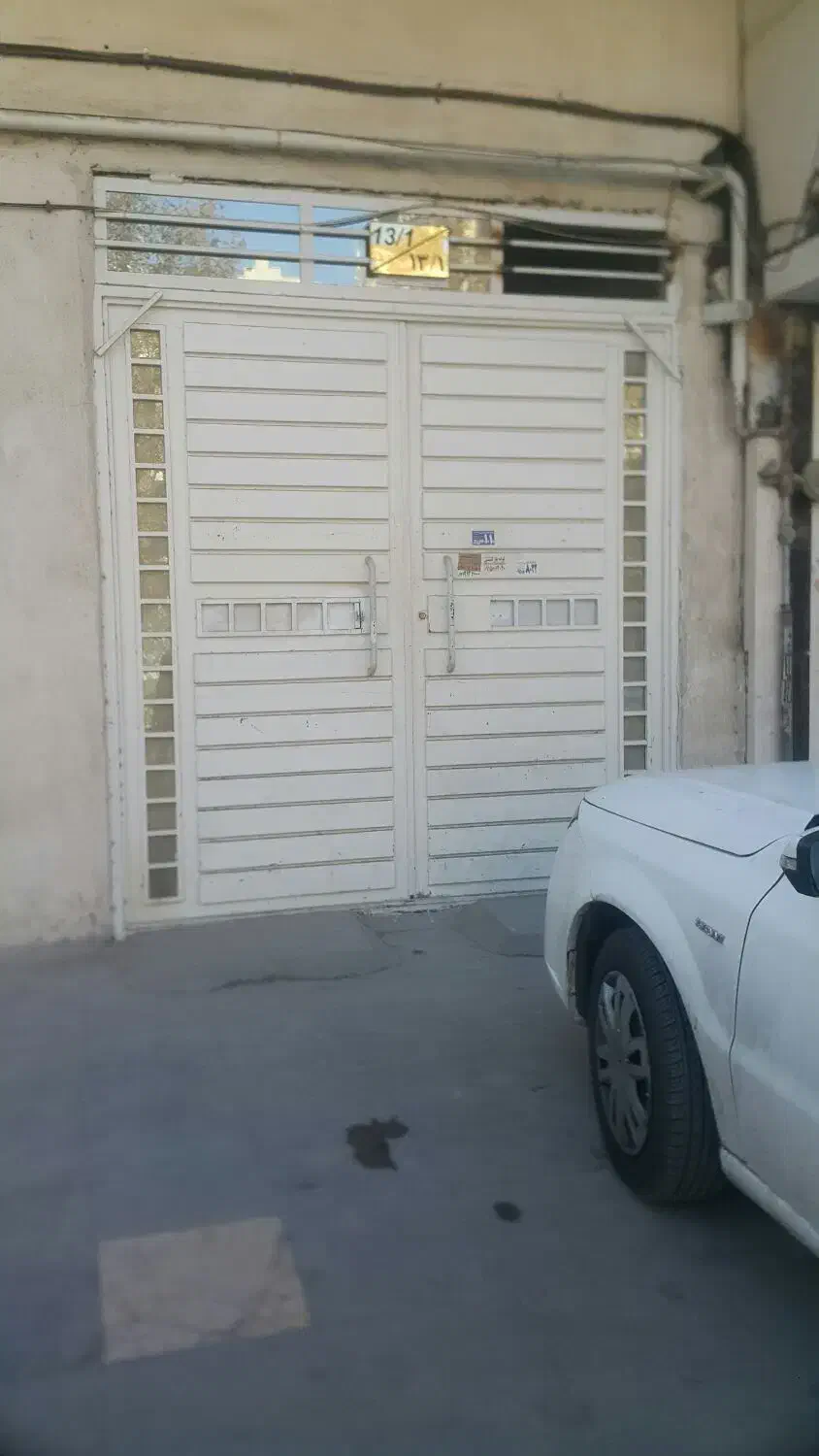 سالن انباری|اجارهٔ خانه و ویلا|مشهد, زمرد|دیوار