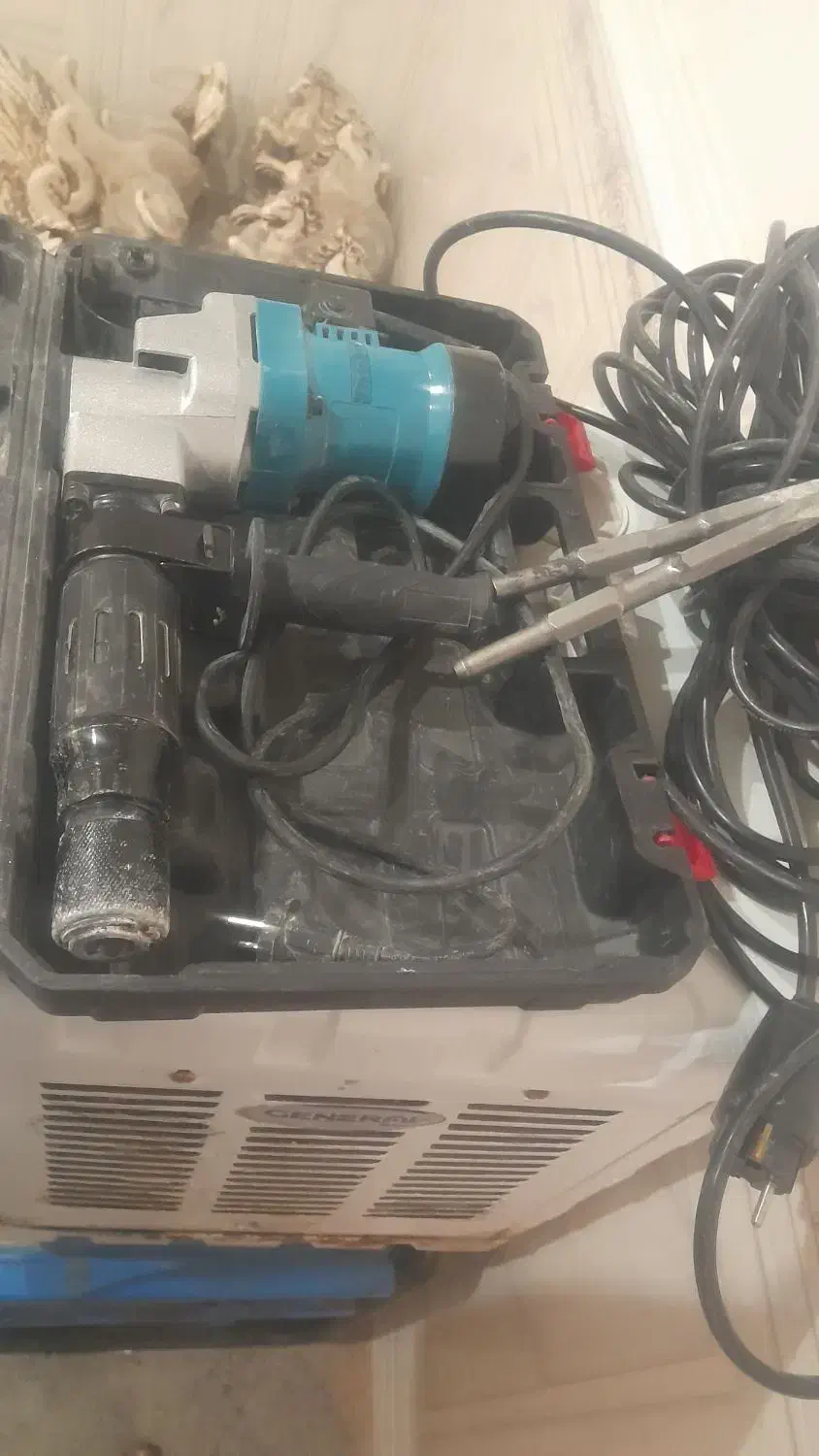 تخریب کاری|خدمات پیشه و مهارت|بهبهان, |دیوار