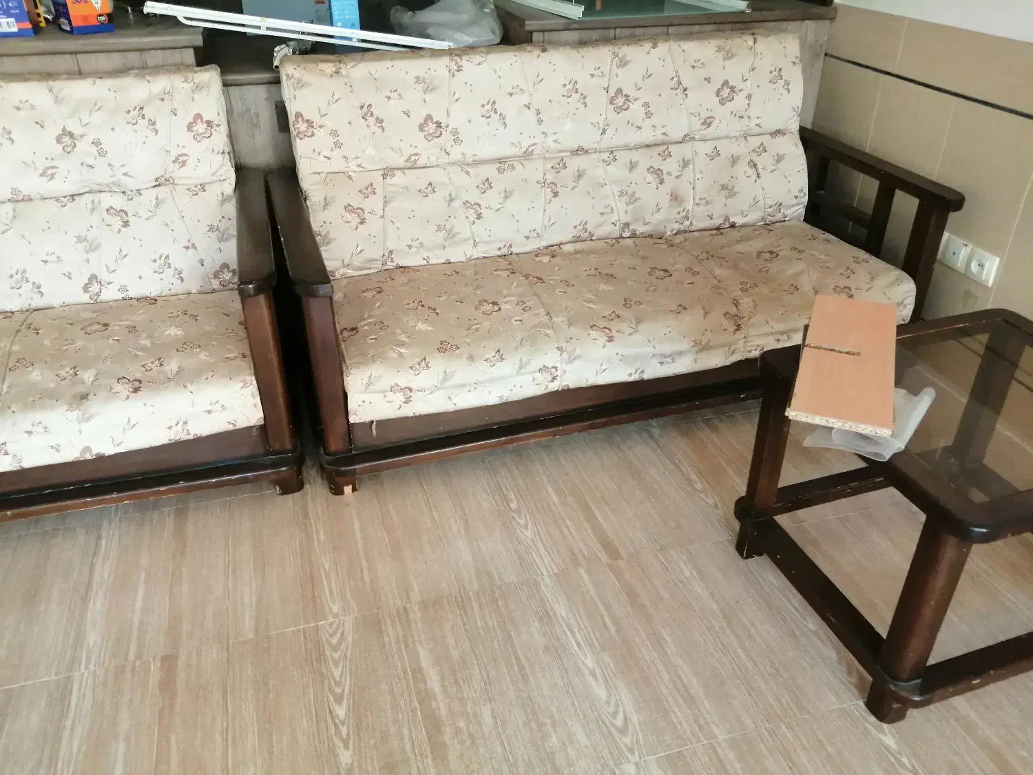 مبل 7 نفر|مبلمان خانگی و میز عسلی|کاشان, کشاورز|دیوار