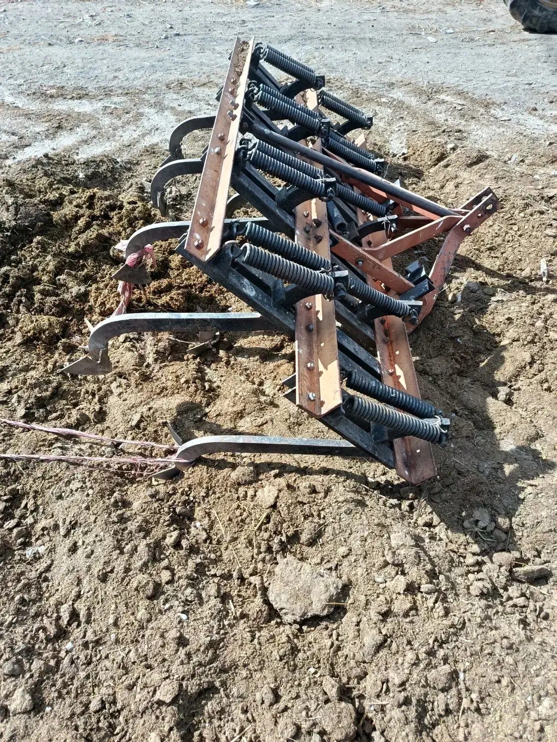 ابزار آلات کشاورزی|ماشین‌آلات صنعتی|چاراویماق, |دیوار