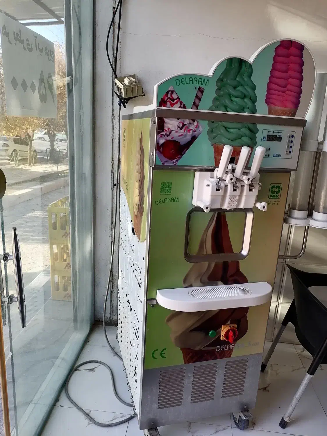 دستگاه بستنی قیفی نیکنام سه فاز|کافی‌شاپ و رستوران|کرمانشاه, |دیوار