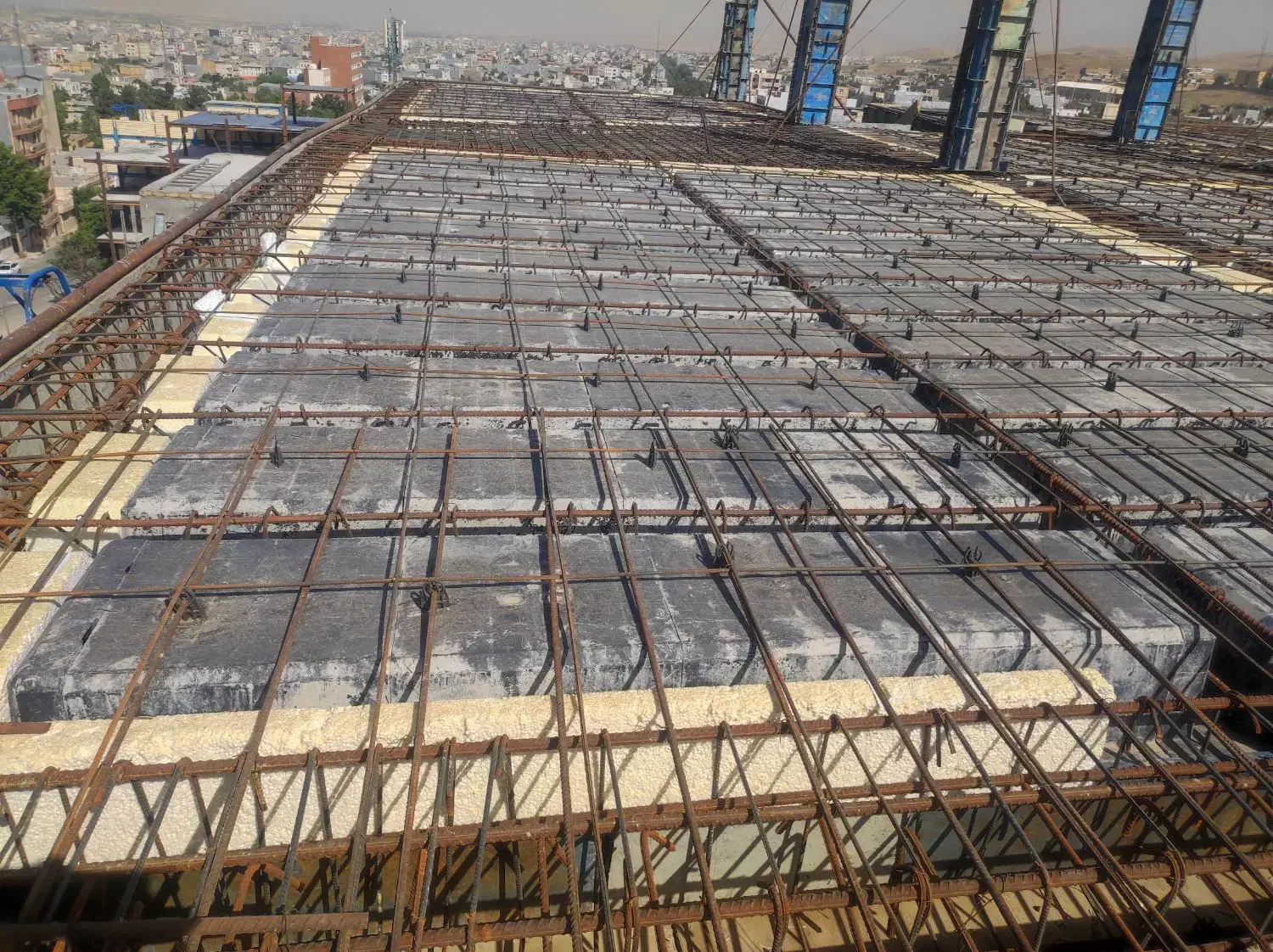 اجرای سازه های بتنی همراه باچوشکا ی|خدمات پیشه و مهارت|اصفهان, شهرک امام خمینی|دیوار