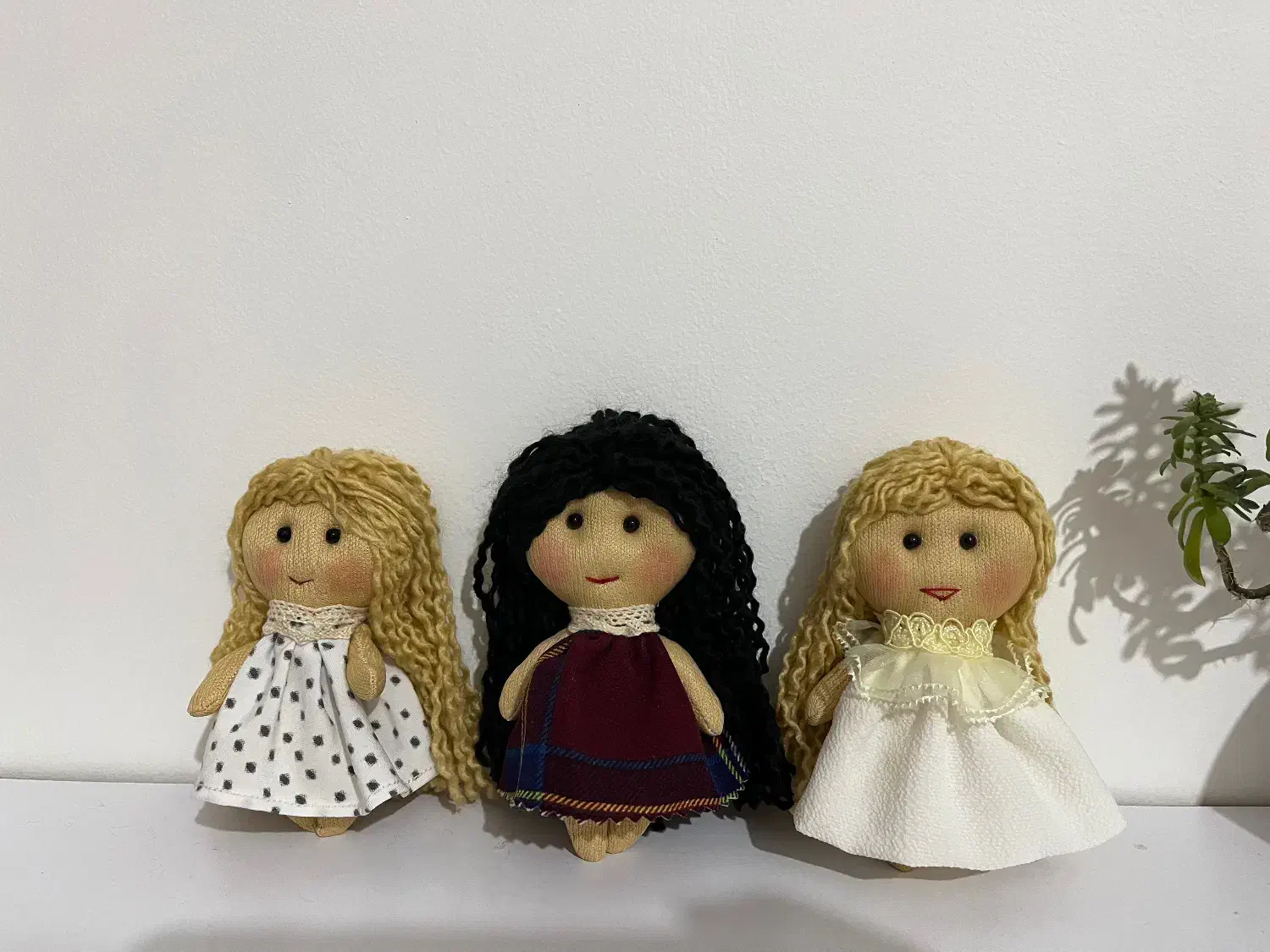 عروسک مینی پارچه ای نایرا|اسباببازی|ساری, |دیوار