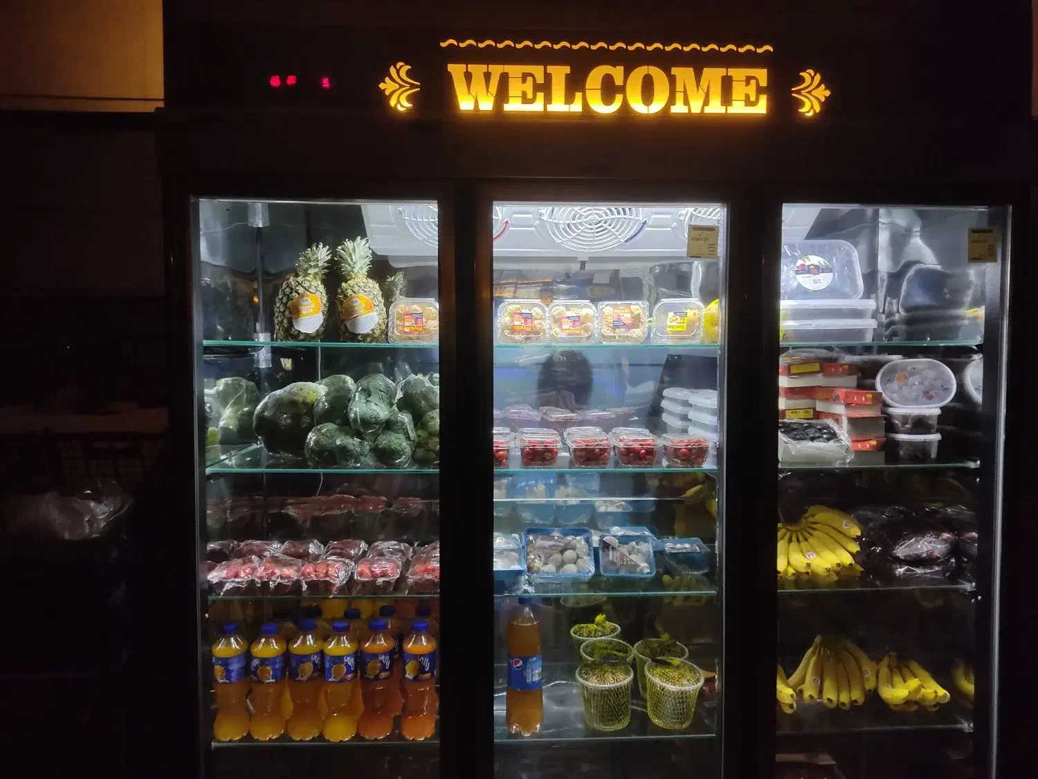 فروش وسایل مغازه میوه فروشی|فروشگاه و مغازه|شهرضا, |دیوار