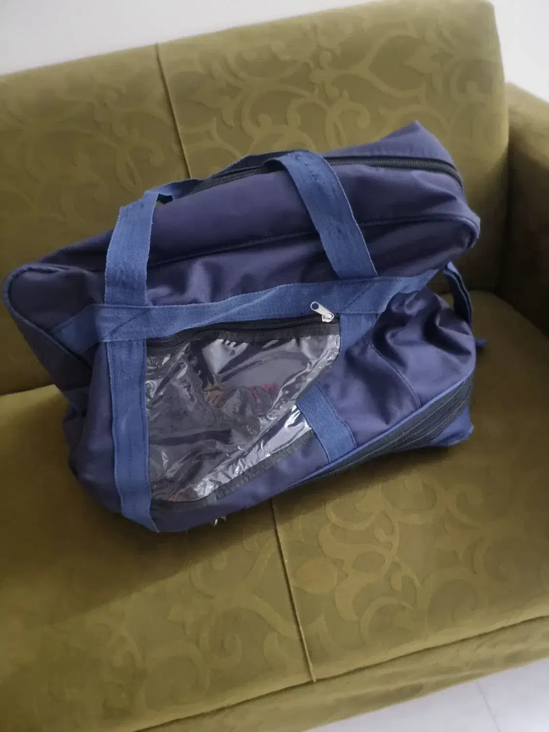 ساک دستی چرخدار|کیف، کفش، کمربند|بروجرد, |دیوار