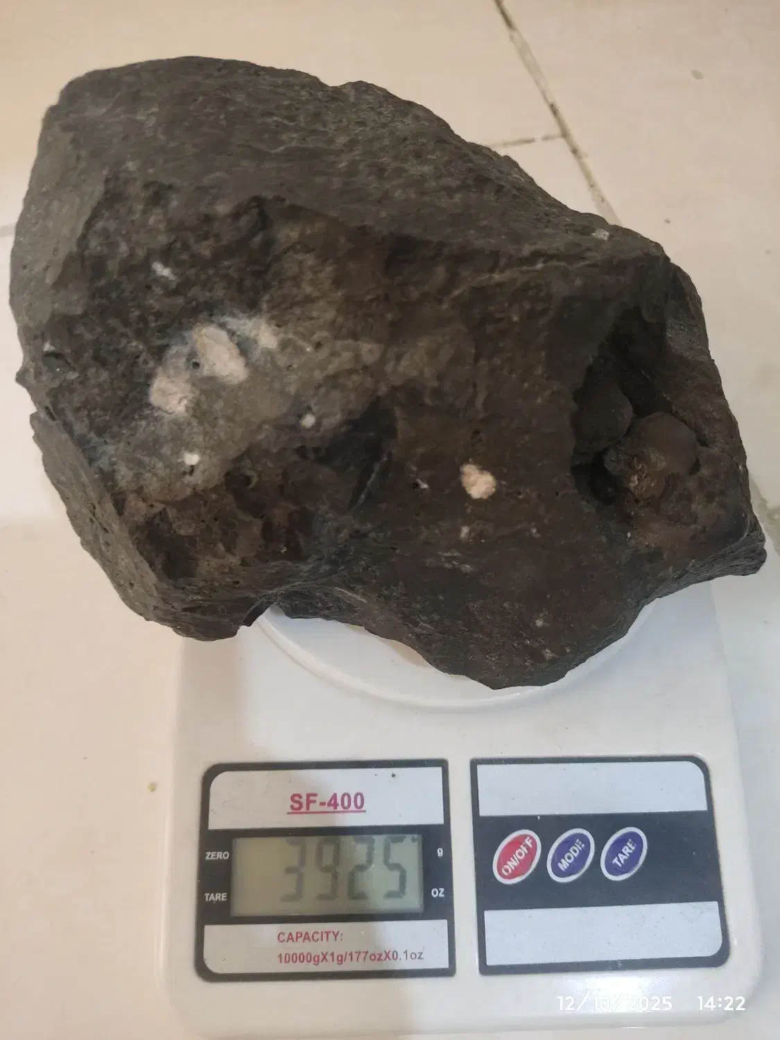 شهاب سنگ کیهانی|جواهرات|دماوند, مسکن مهر گیلاوند|دیوار