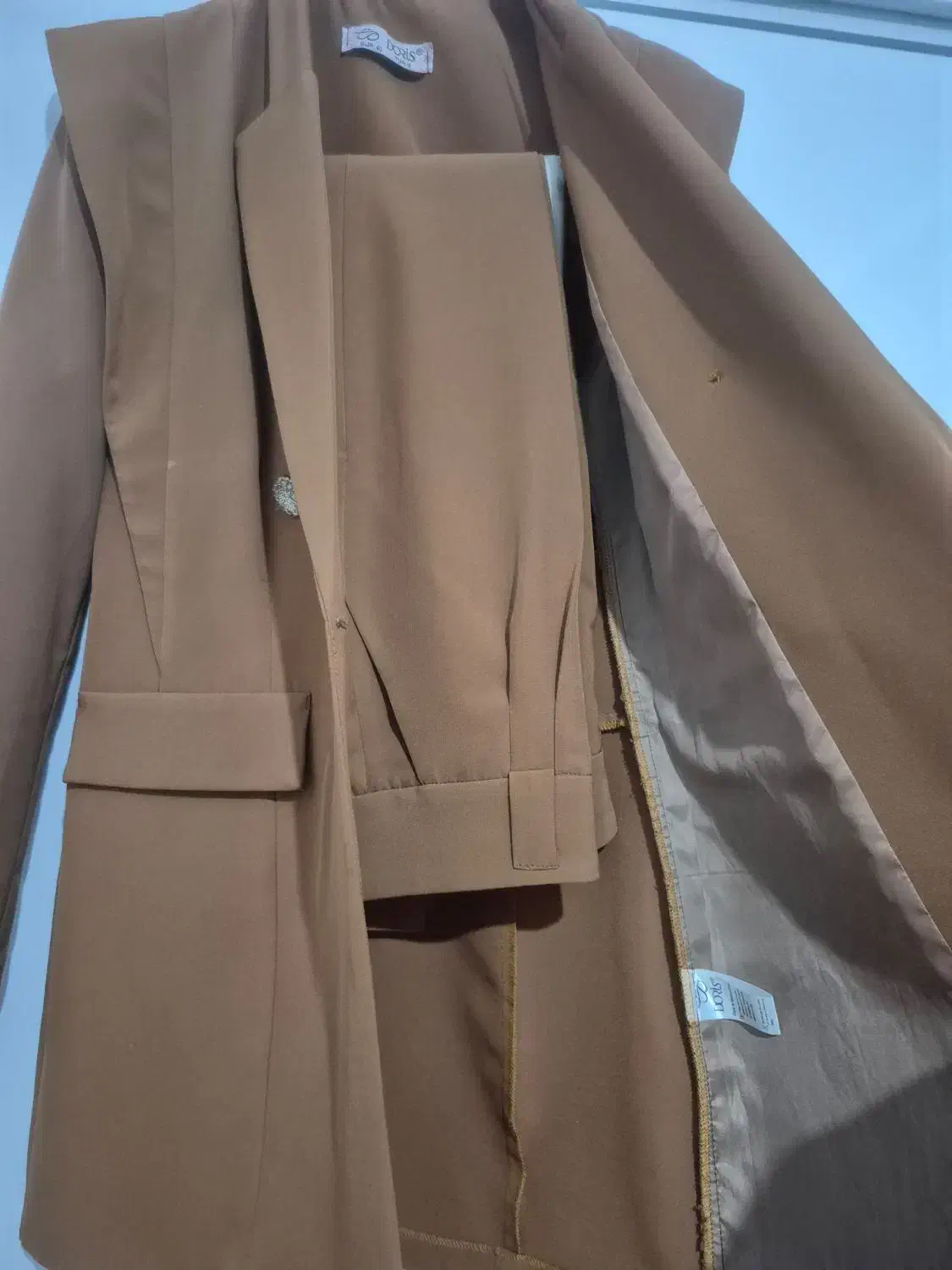 کت وشلوار مرتب سرشونه دار|لباس|شیروان (خراسان), |دیوار