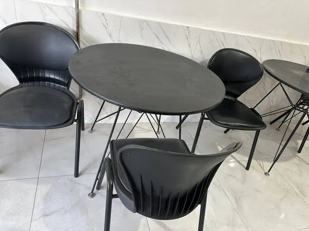 فروش میزوصندلی و آب سردکن همگی سالم|فروشگاه و مغازه|بوکان, |دیوار