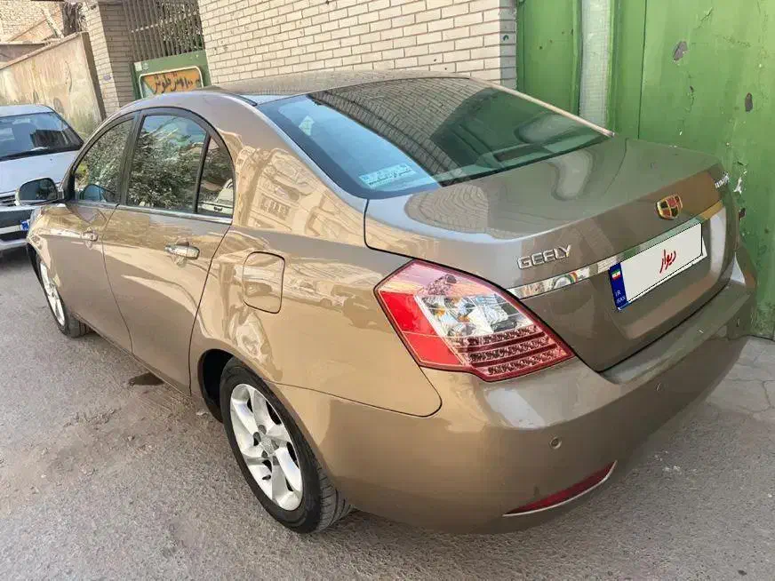 جیلی ام گرند اتومات ۲۰۱۴|خودرو سواری و وانت|کرمان, |دیوار