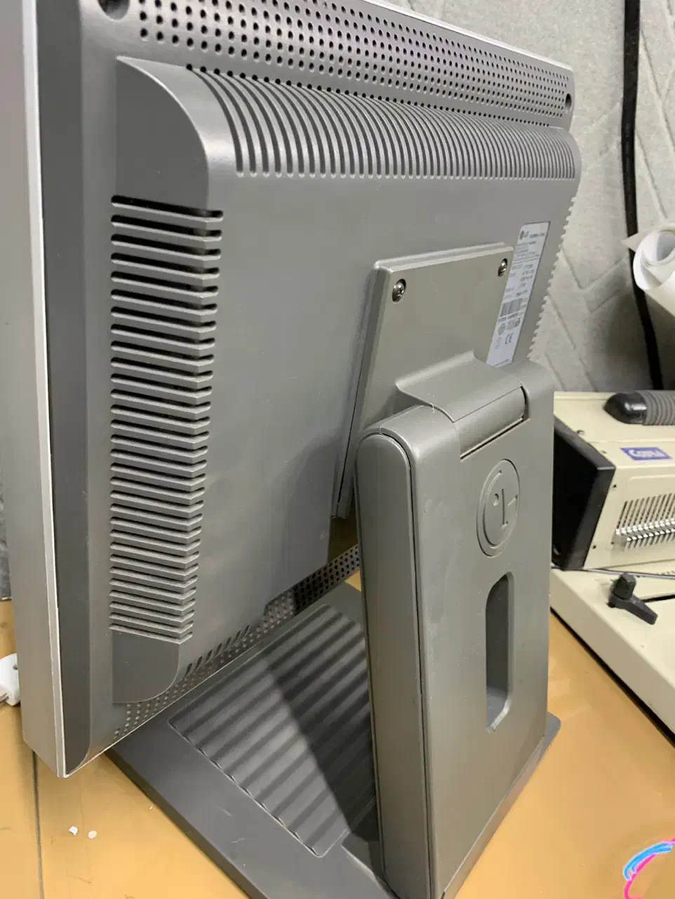 مانیتور ال جی|قطعات و لوازم جانبی رایانه|ارومیه, |دیوار