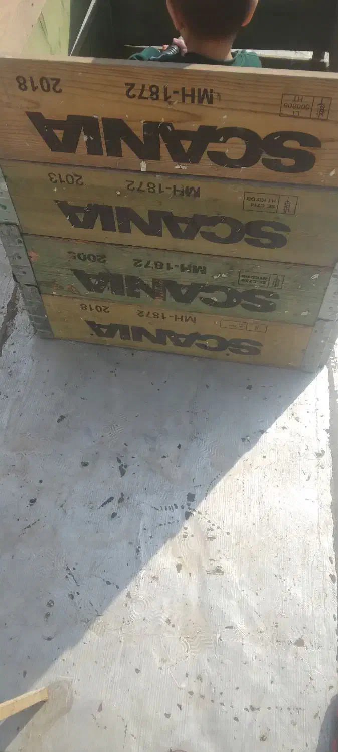 پالت یا تخته تاشو|مصالح و تجهیزات ساختمان|ورامین, شهرک مدرس|دیوار