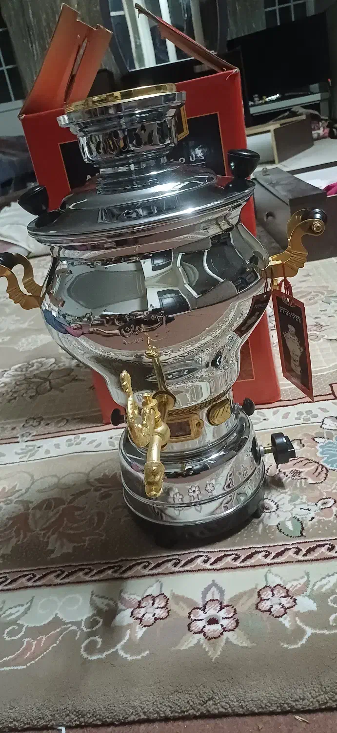 سماور افسون اصل دسته طلایی|سماور، چای‌ساز، قهوه‌ساز|قم, باجک دو|دیوار