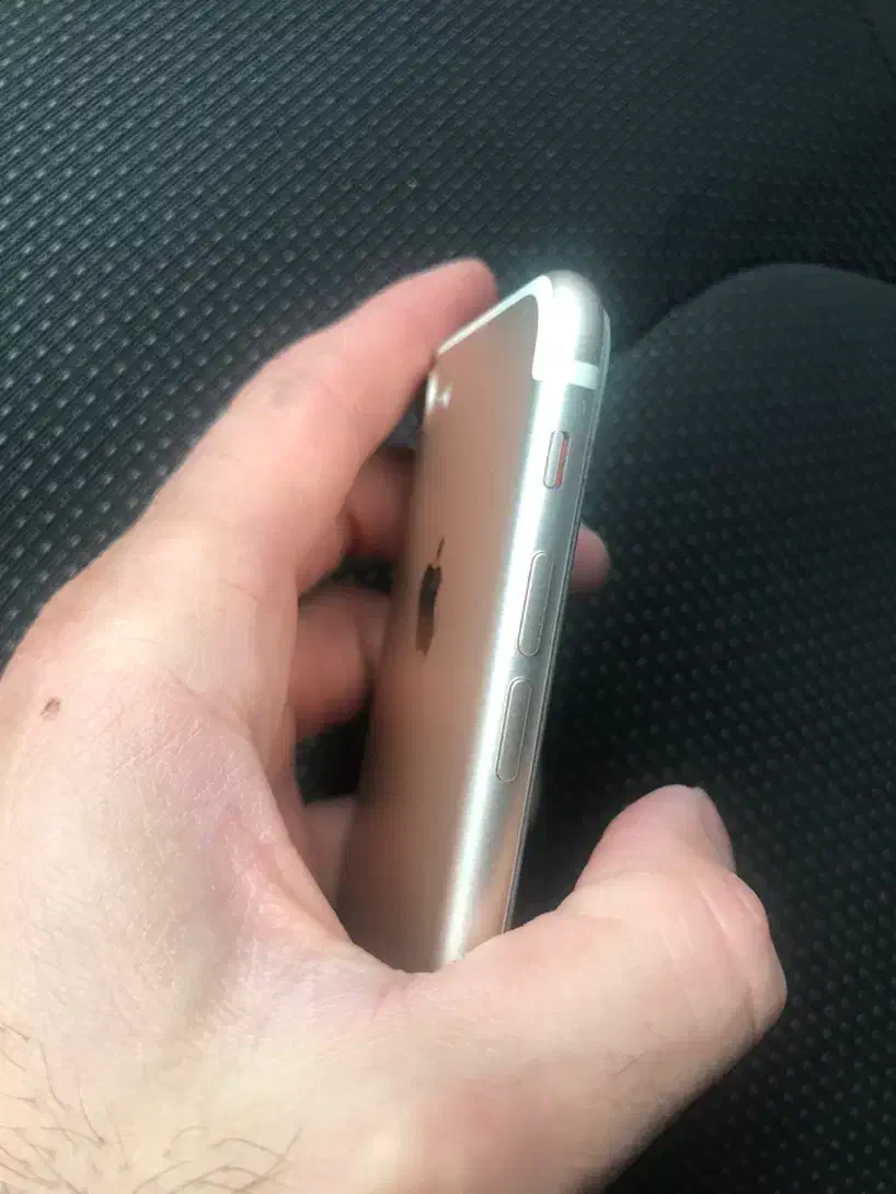 آیفون ۷ ( فوق العاده کلکسیونی )|موبایل|اصفهان, خانه اصفهان|دیوار