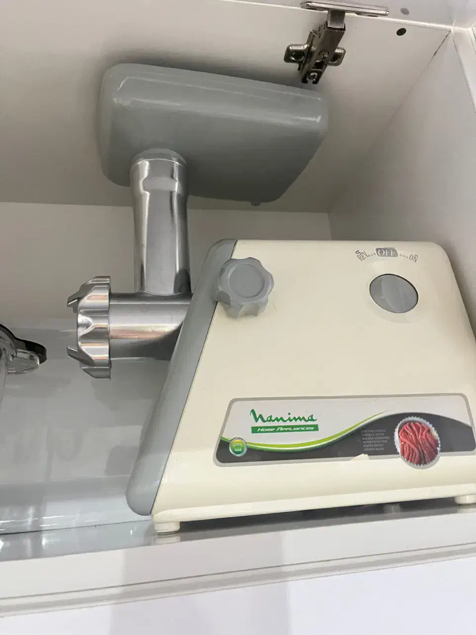 چرخ گوشت|خردکن، آسیاب، غذاساز|رشت, باهنر|دیوار