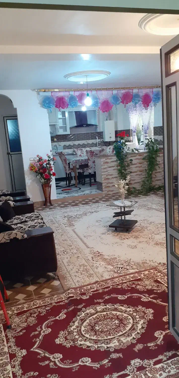 اجاره روزانه یک واحد دوخوابه|اجارهٔ کوتاه‌مدت آپارتمان و سوئیت|سیاهکل, |دیوار