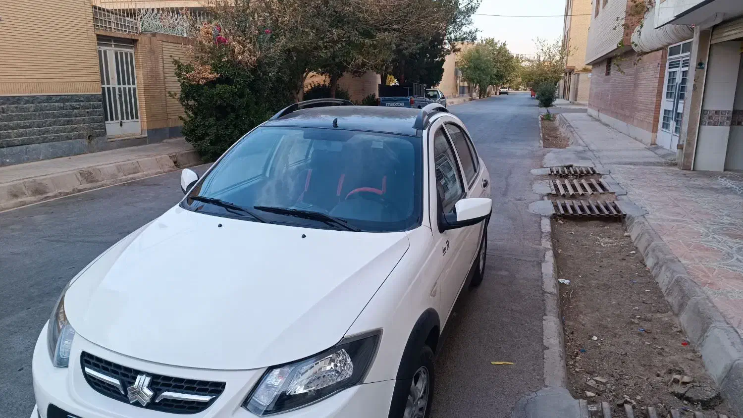 کوییک r خانگی 1401|خودرو سواری و وانت|شاهینشهر, فدک|دیوار