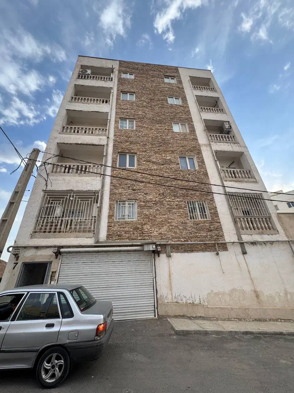 اپارتمان نوسازمینو۷۲مترفول۲خواب پارکینگ وام تسویه|فروش آپارتمان|هشتگرد, فاز ۷ مهستان|دیوار