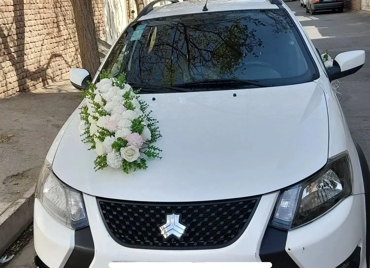 گل آرایی با قیمت مناسب|گل مصنوعی|بیرجند, |دیوار