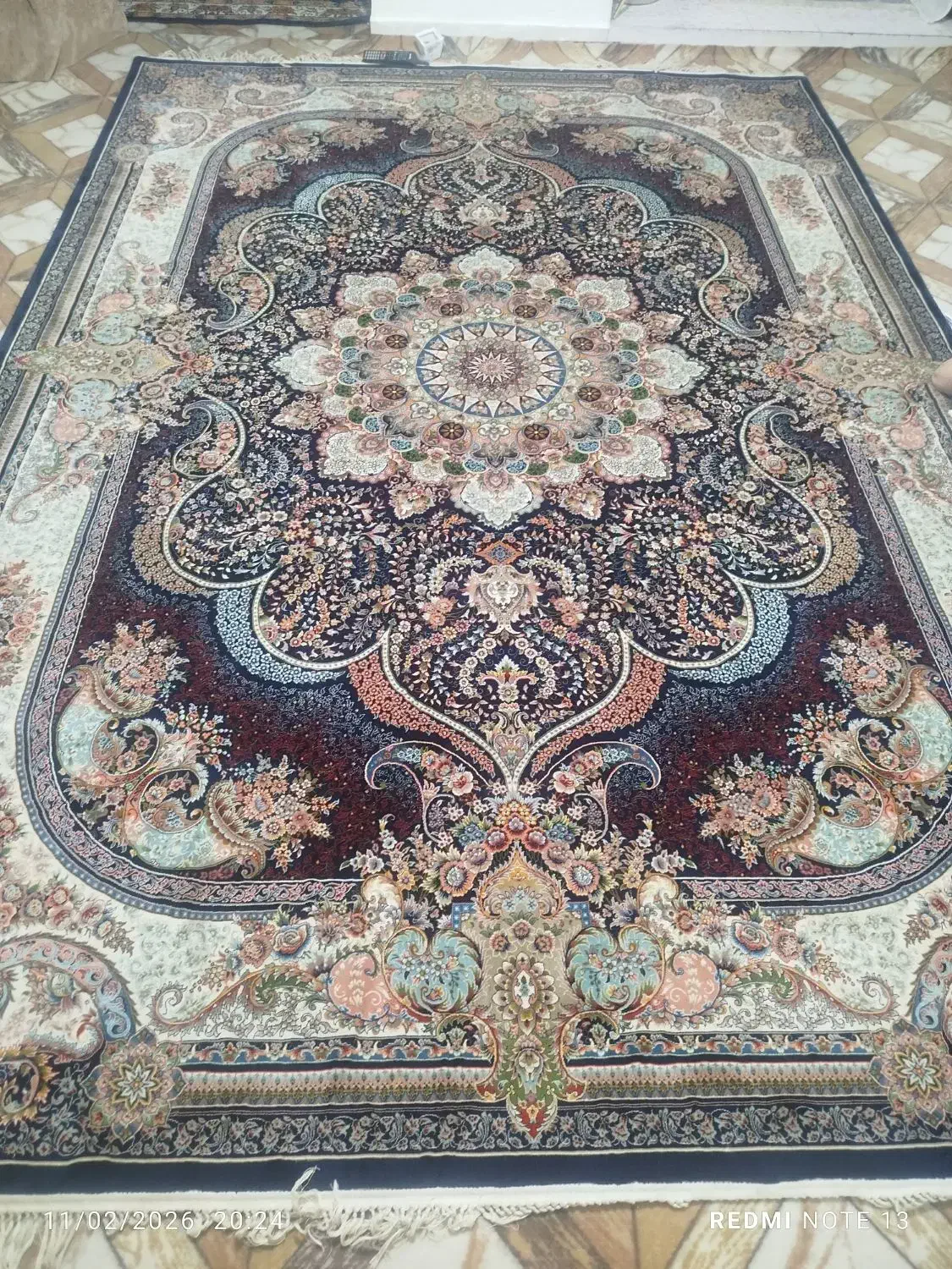 فرش|فرش|قدس, شهر‌قدس|دیوار