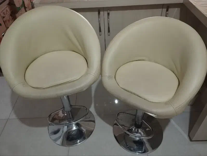 جفت صندلی اپن با کاور|صندلی و نیمکت|رشت, باهنر|دیوار