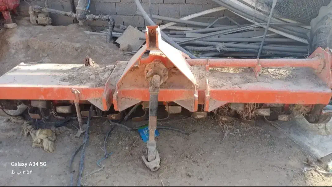 تعداد زیادی ادوات کشاورزی تراکتور|ماشینآلات صنعتی|پیشوا, |دیوار