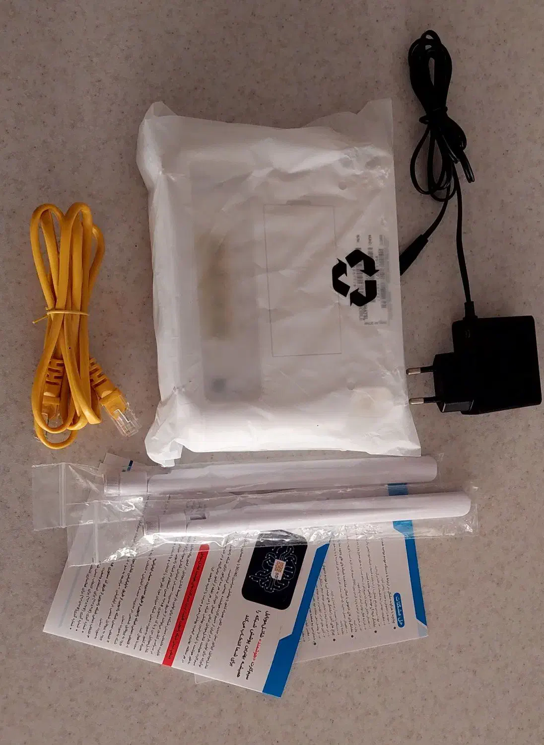 مودم اینترنت شاتل مدل D02|مودم و تجهیزات شبکه|میانه, |دیوار