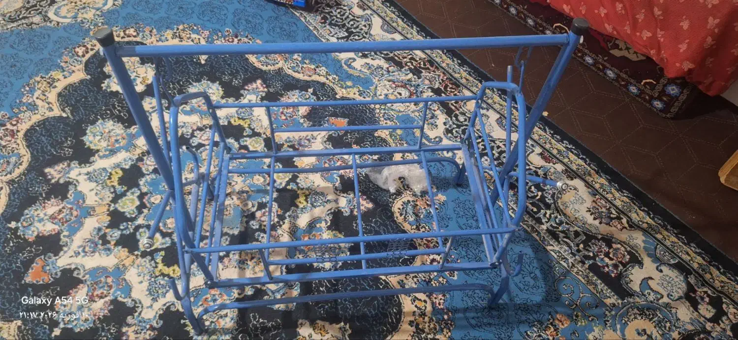 گهواره فلزی|تخت و صندلی بچه|قائن, |دیوار