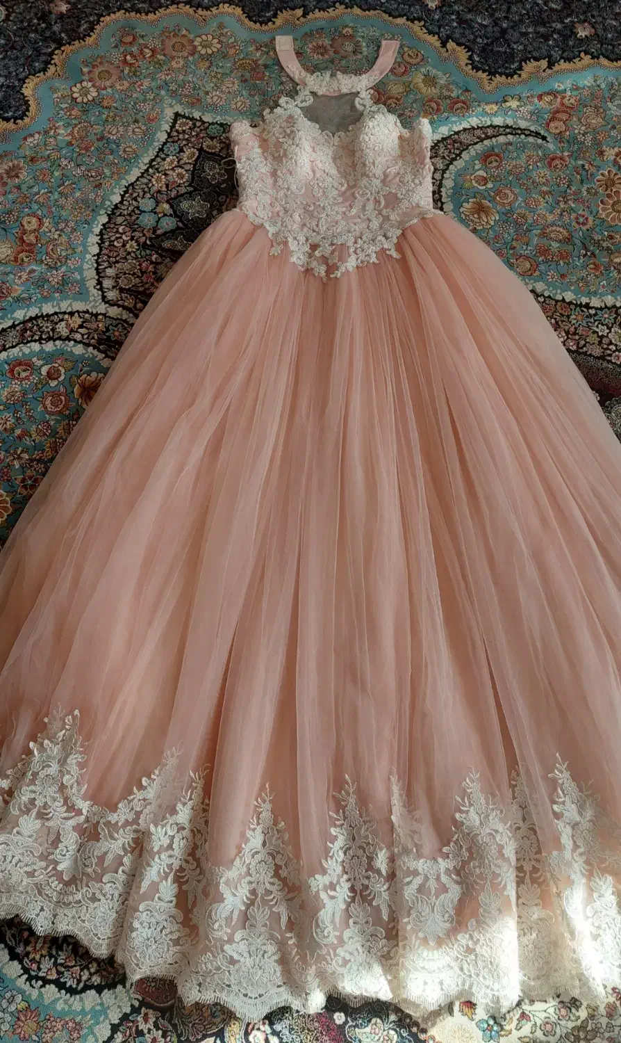 لباس مجلسی|لباس|اصفهان, دانشگاه اصفهان|دیوار