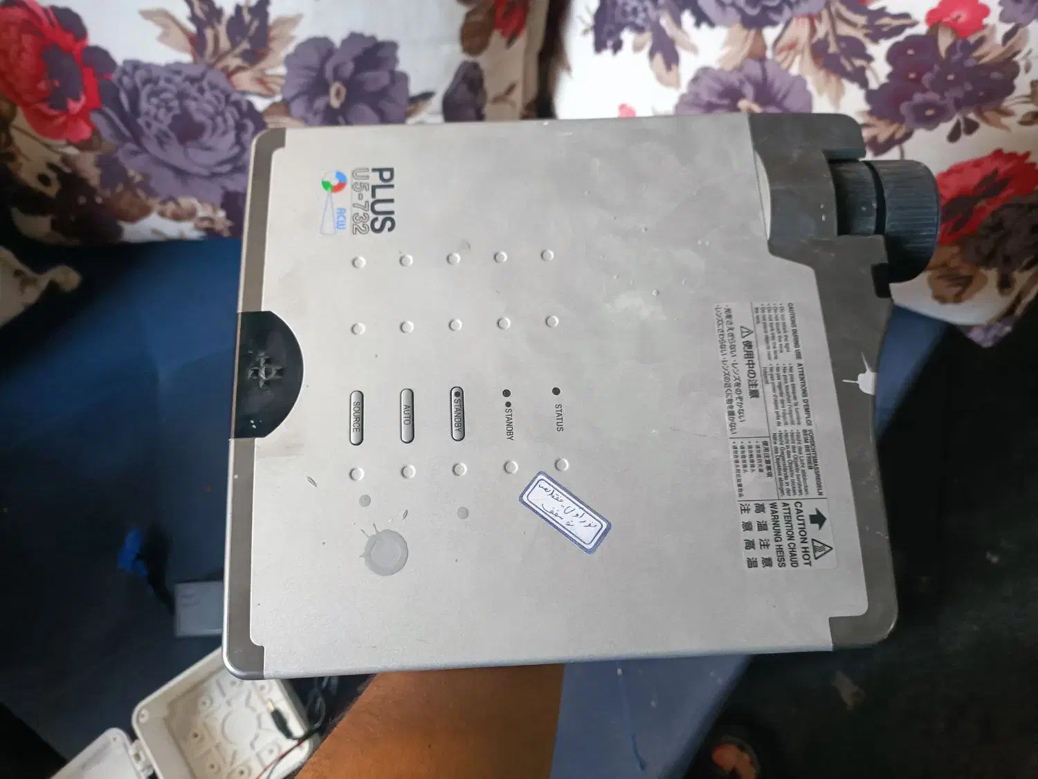 ویدیو پروژکتور|تلویزیون و پروژکتور|کرمان, |دیوار